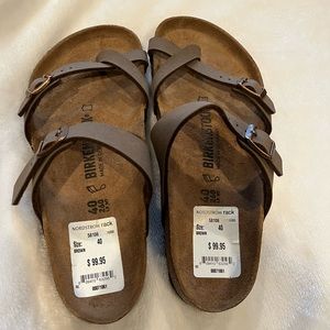 Birkenstock brown sandals 260/size 9,neverworn
